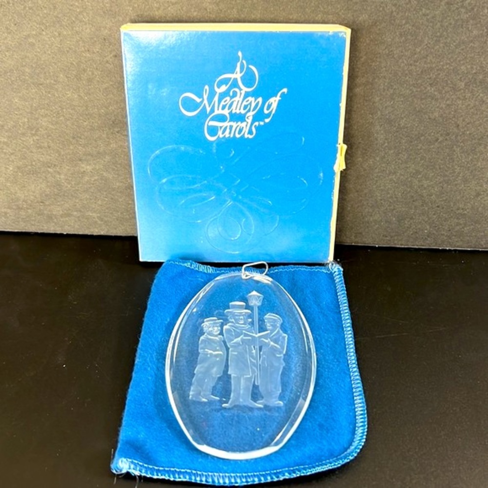 Vintage Ball Corp. 1976 Acrylic Christmas Ornament A Medley of Carols